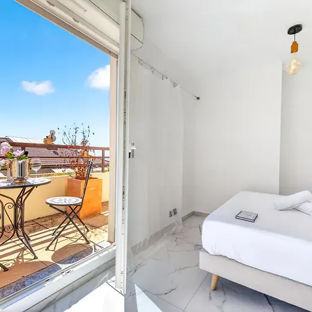 Appartement Magnifique 3p Terrasse Vue Mer, Front Monaco - Hj